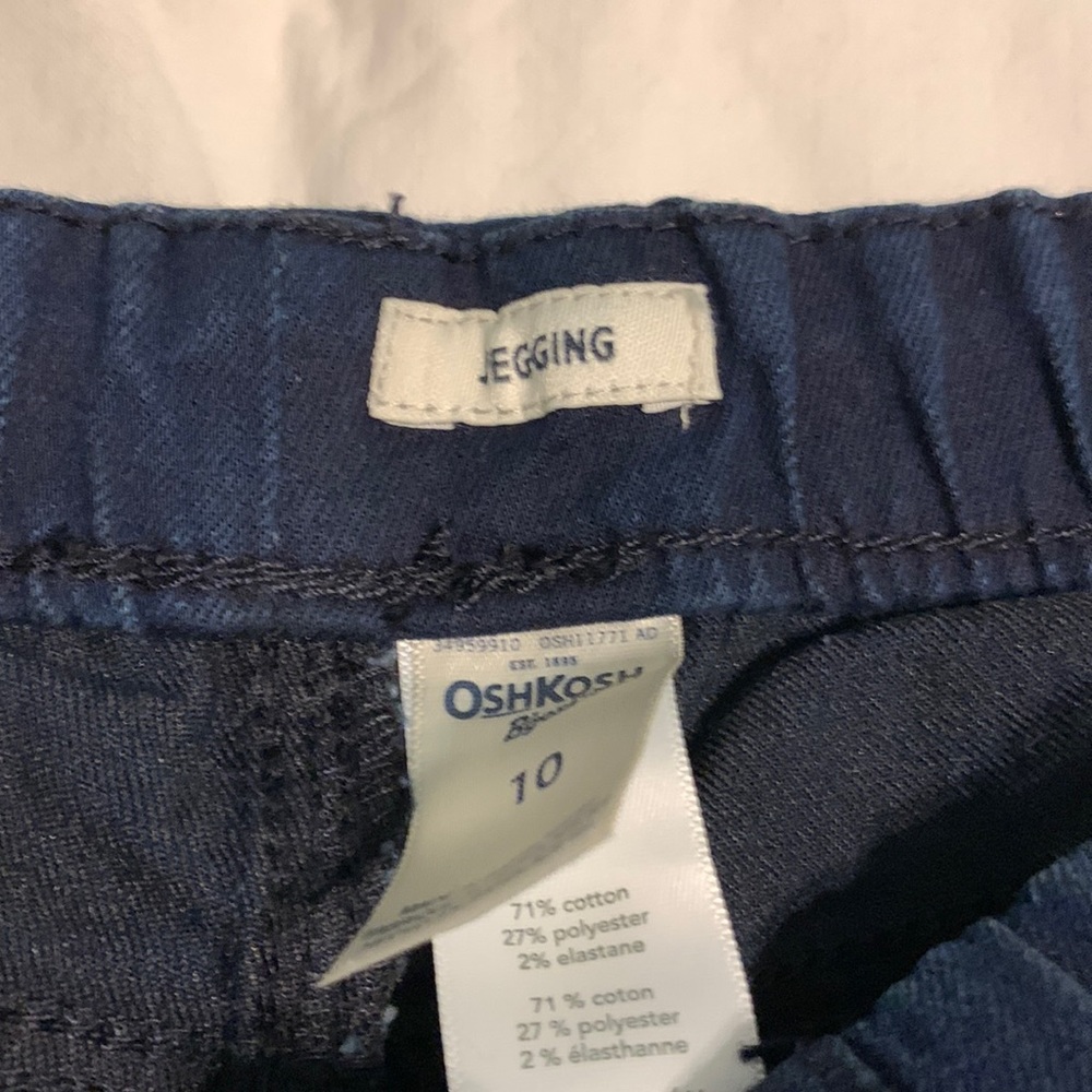 Osh kosh jeggings dark wash size 10 pristine condition